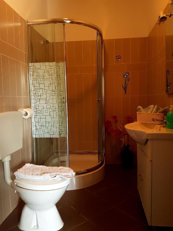 Apartments With A Parking Space Nin, Zadar - 13571 Ngoại thất bức ảnh